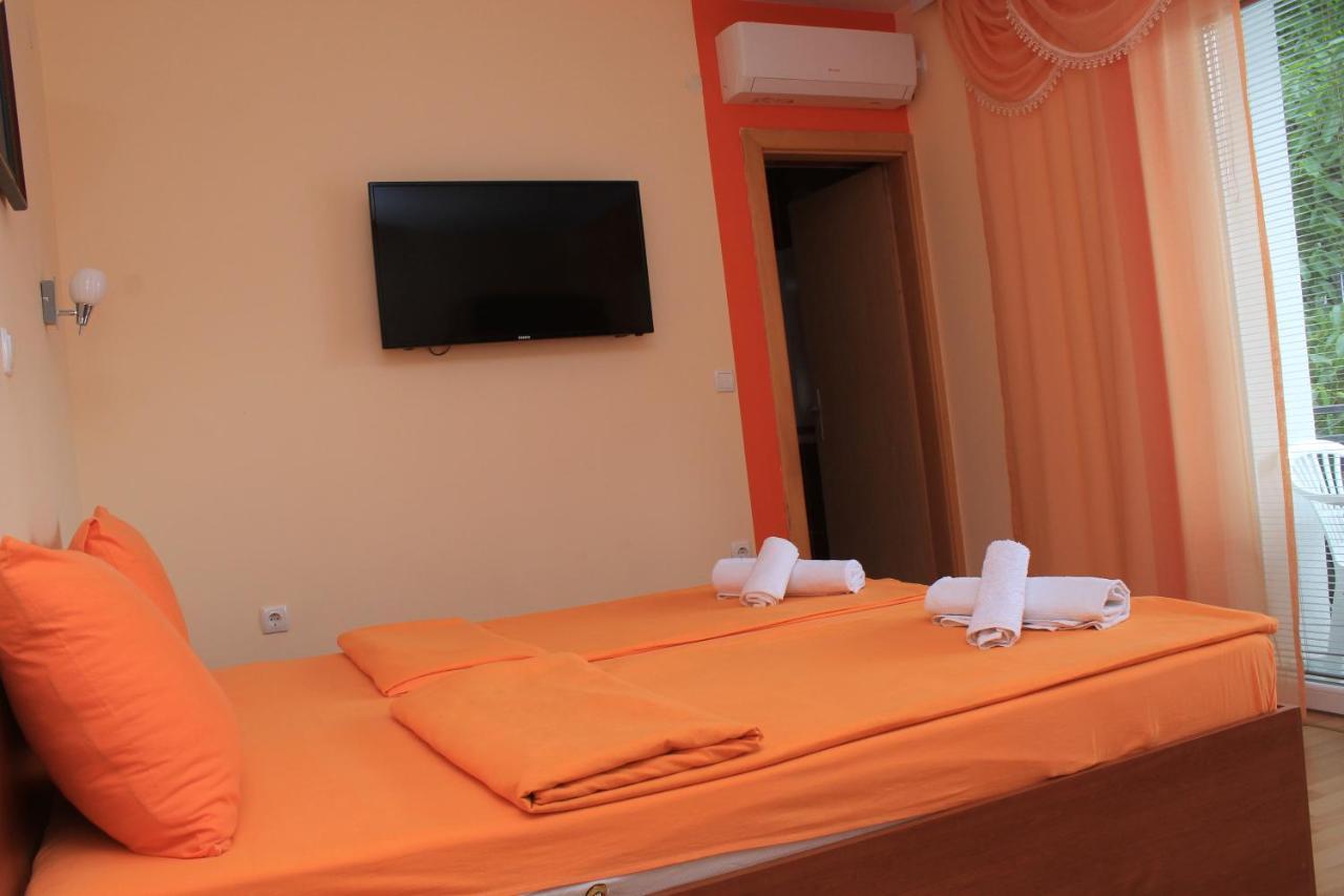 Villa Mimi Пештани Экстерьер фото