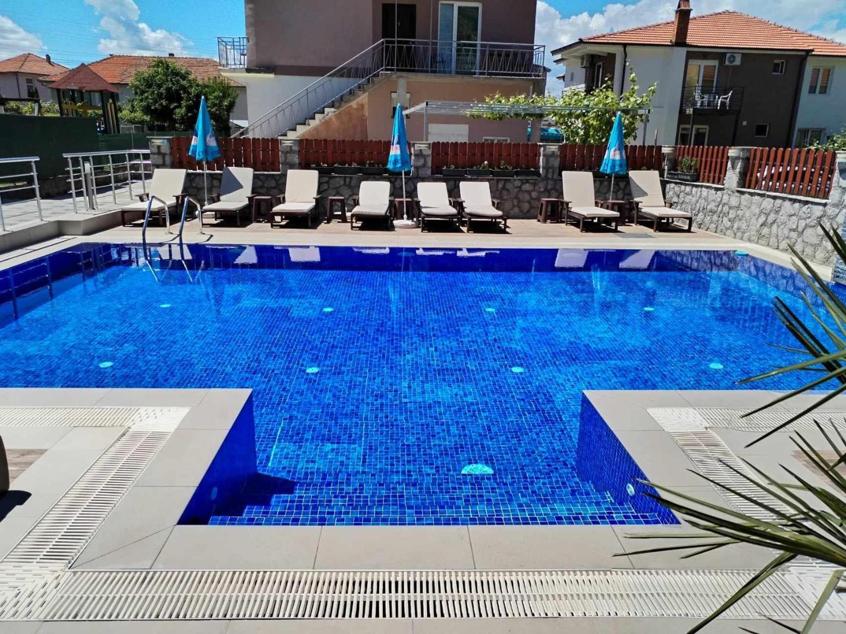 Villa Mimi Пештани Экстерьер фото
