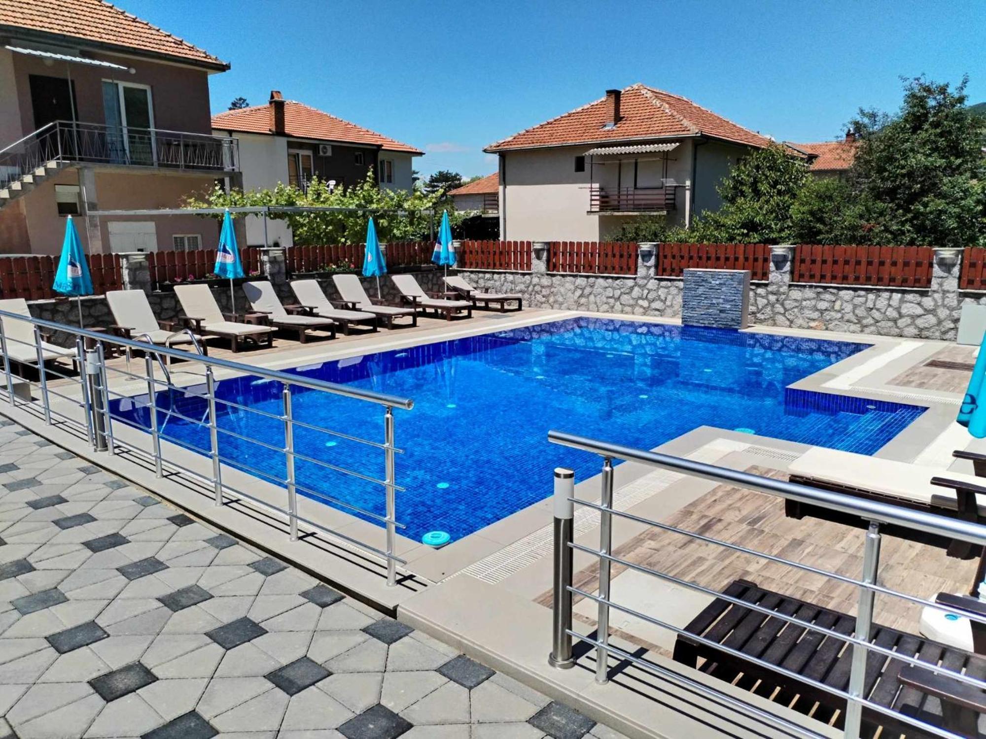 Villa Mimi Пештани Экстерьер фото
